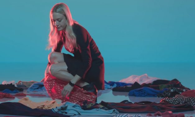 ویدیو یافتن آیفون به کمک اپل واچ