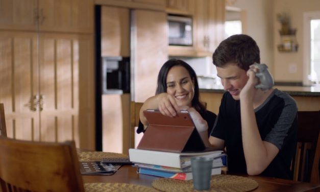 ویدیو کمک آیپد به بیماران اوتیسم