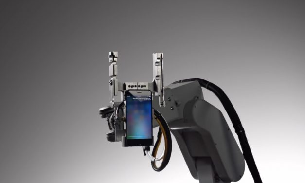 ویدیو سیری و ربات بازیافت لیام