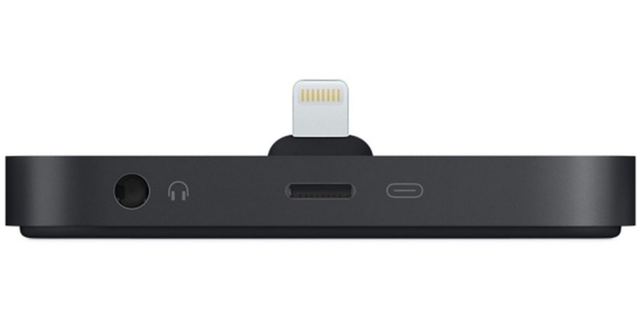 هنوز هم می شود هم آهنگ گوش داد و هم آیفون را شارژ کرد!