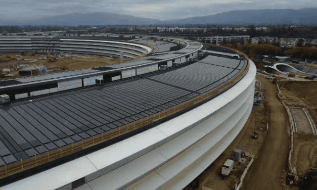 مسابقه کارگران برای اتمام اپل پارک تا آوریل