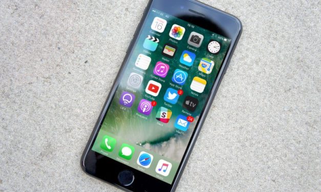 نمایشگر اولد خمیده فقط مخصوص آیفون 8 خواهد بود