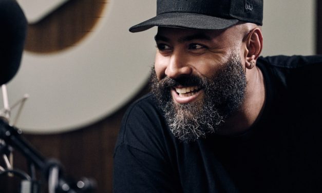 اضافه شدن استدویی رادیویی Beats1 در فروشگاه اپل در نیو یورک