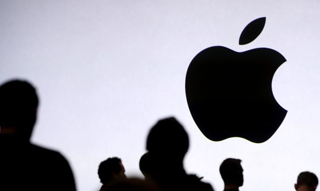 سوء استفاده جین لواف، معاون حقوقی اپل از اطلاعات محرمانه این شرکت و اخراج او